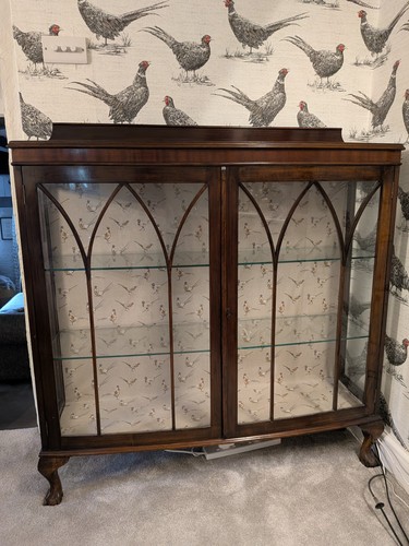 Bow fronted glass display - bow,