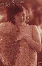 PA2246 GLAMOUR WOMAN ROARING TWENTIES BEAUTY IN FANCY DRESS FEATHER STOLE