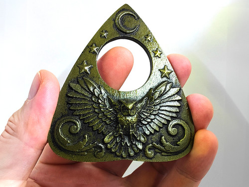 Planchette with eerie owl - planchette,