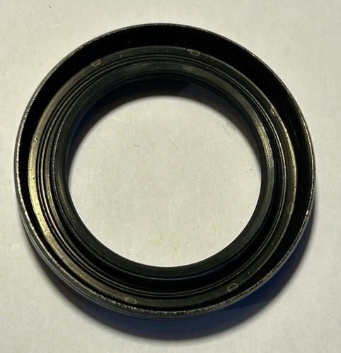 Mt75 gearbox rear tail seal - mt75,