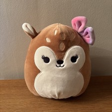 Squishmallows -  Dawn The Fawn with Bow 7.5" Plush (P)
