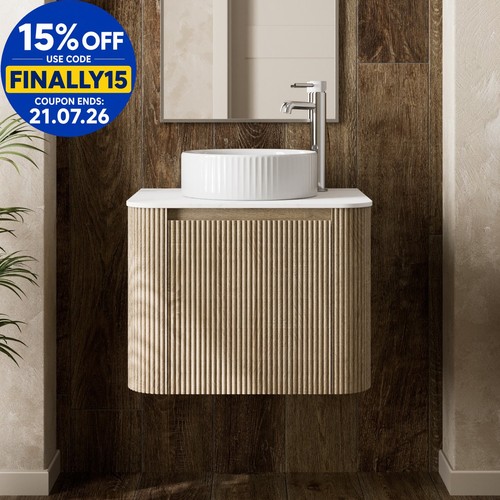 Foss wells fluted oak wall - fluted,