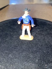 Vintage Timpo Cowboy Sheriff & White Neckerchief Look ?