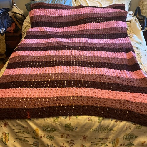 Vtg crochet afghan - vtg,