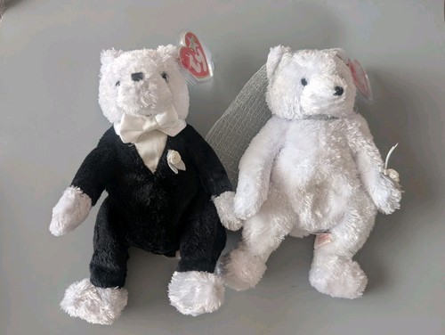 Beanie bride and groom - ty,