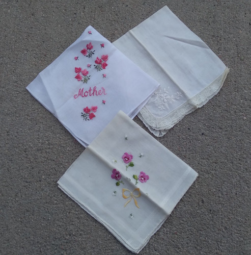 Vintage handkerchief lot 3 - handkerchief,