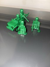 LEGO Green Army Man Minifigures Bundle Toy Story 7595