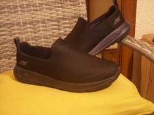 MEN`S SKETCHERS Slip On Size 9