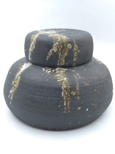 Modernist studio pottery - ,