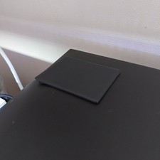 Back hole cover media reactor