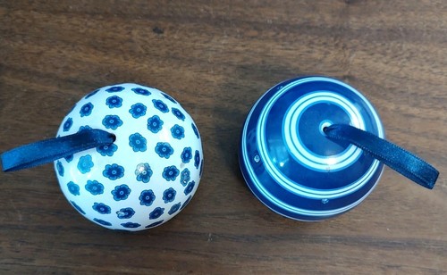 Two marks and - spencer, ceramic