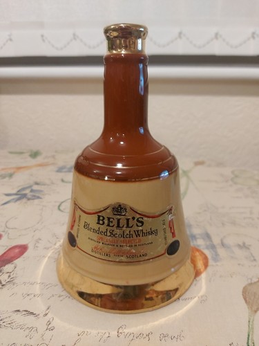 Vintage bells blended scotch - blended,