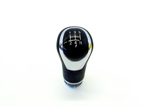 Nissan micra 2017 - nissan, gear