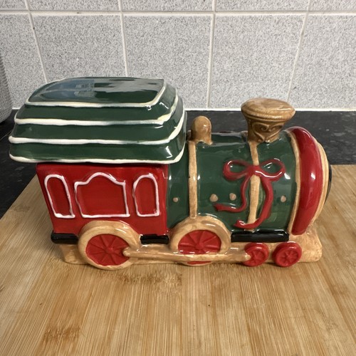 Train shaped lidded - train, ceramic