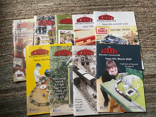 Hornby railway collector - 9x,