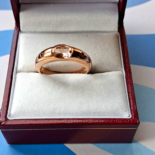 9ct rose gold bezel set - 9ct, oval