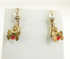 18ct Gold Coral Diamond