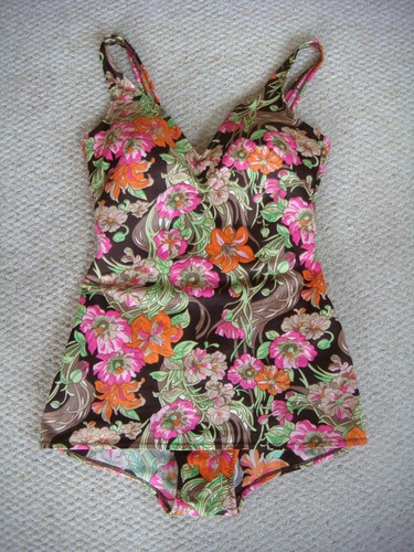 Vintage 1960 silhouette - vintage,
