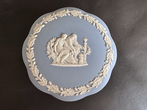 Wedgewood blue jasperware - blue,