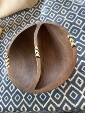 Hand Carved African Wooden Bowl Black & White Shell Inlay Sections 20cm diam