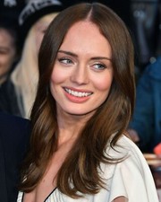 SEXY LAURA HADDOCK 8x10 PHOTO