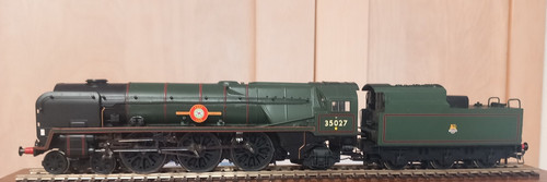 Hornby r2268 merchant navy - r2268,
