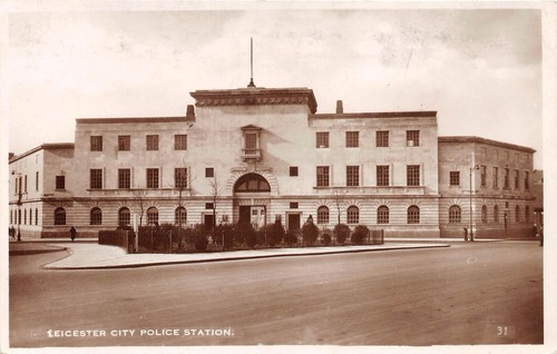 Postcard leicester police - leicester,