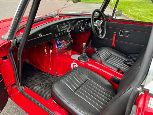 Mgb roadster race car with - race,