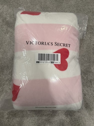 Victoria secret blanket - victoria,