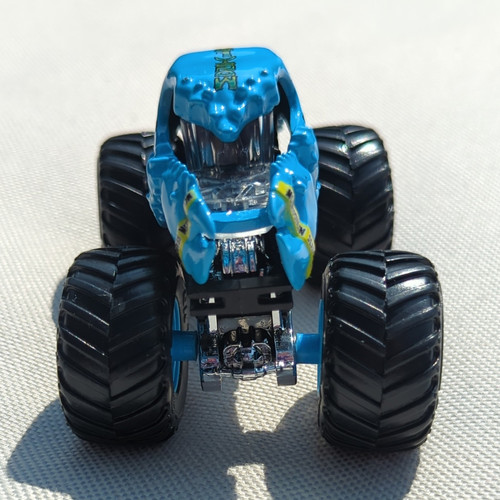 Hot wheels monster jam - wheels,