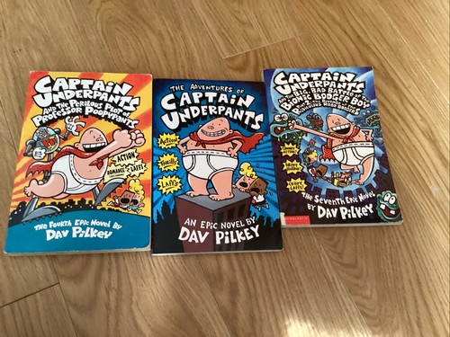 Captain underpants books - 3,