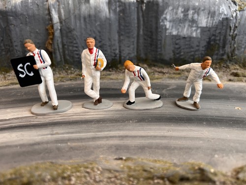 Painted race crew white - race,
