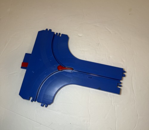 Point track blue - track,