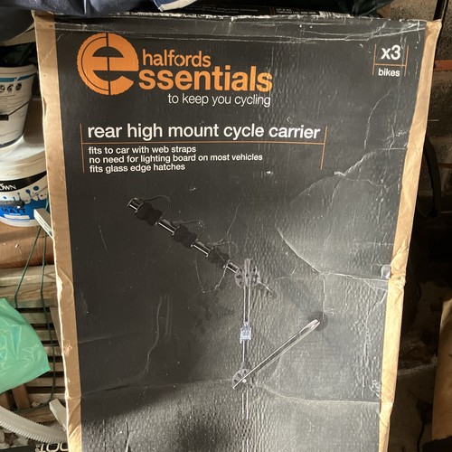 Halfords bike rear mounted - 3,