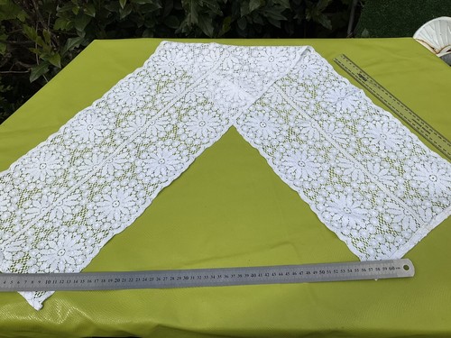 Retro vintage white lace - white,
