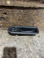 RENAULT CLIO MK3 DRIVER SIDE