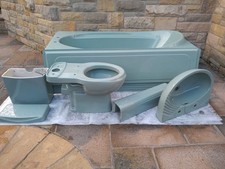 Spring Ram Vintage Bathroom Suite Green Toilet, Sink, Bath