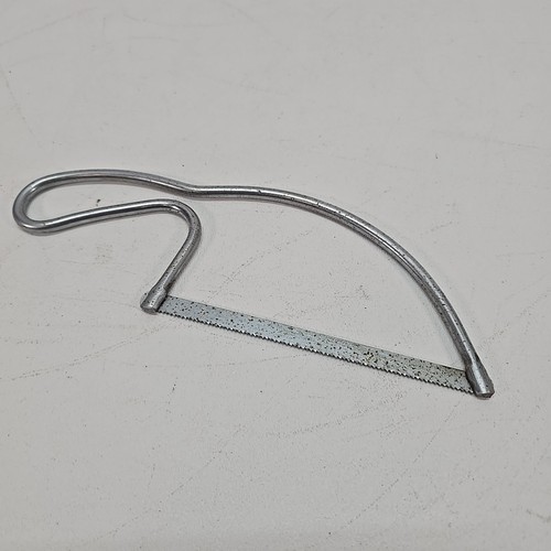 Vintage unbranded metal bone - unbranded,