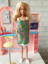 VINTAGE Barbie Sindy Doll Tammy Clone Dress Clothes Psychedelic 1970's (BSC103)