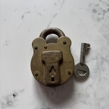 Vintage Squire Old English 330