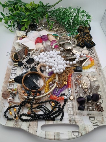 Broken jewellery craft - jewellery,