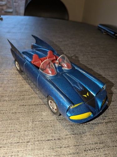 2004 corgi die cast - die-cast, blue