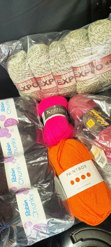 New wool bundle - wool, 12x100g