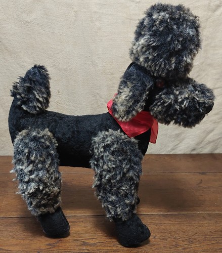 Articulated black poodle plush - black,