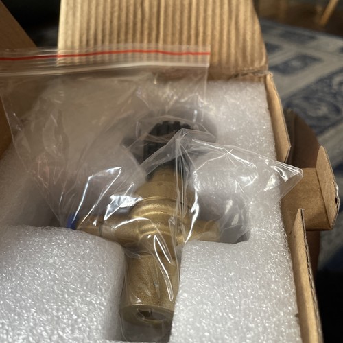 Mini gas bottle regulator - bottle,