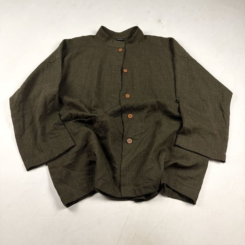 Minimalist dark jacket button - minimalist,