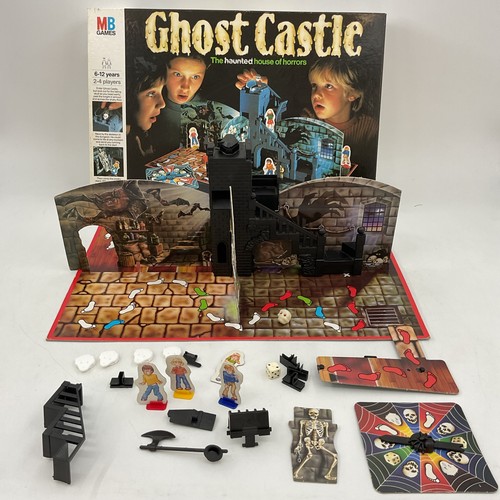 Ghost castle the haunted house - ghost,