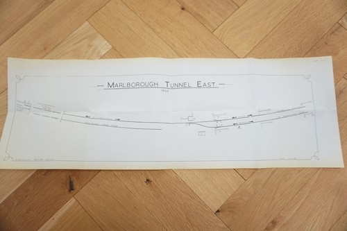Marlborough tunnel signal - tunnel,