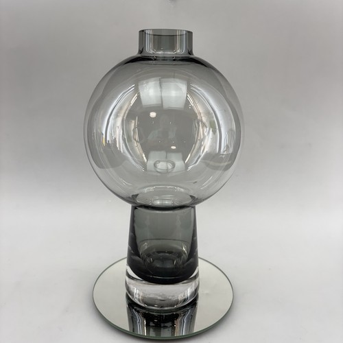 Mid century danish style - mid,