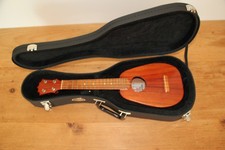 Koaloha KSM-03 koa soprano pineapple ukulele with concert neck